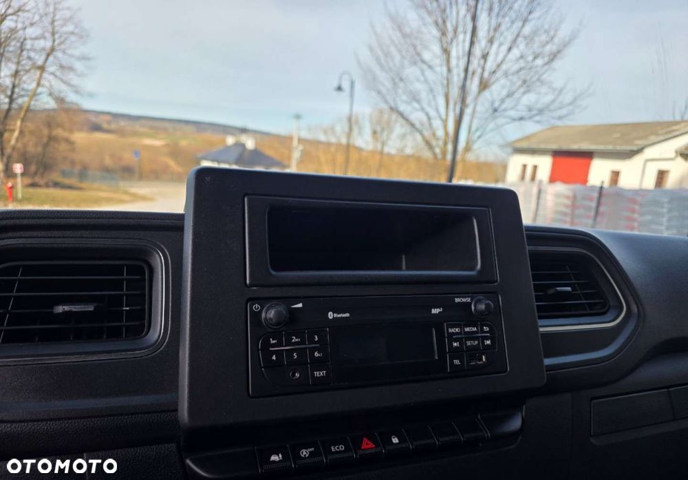Renault Master - 15
