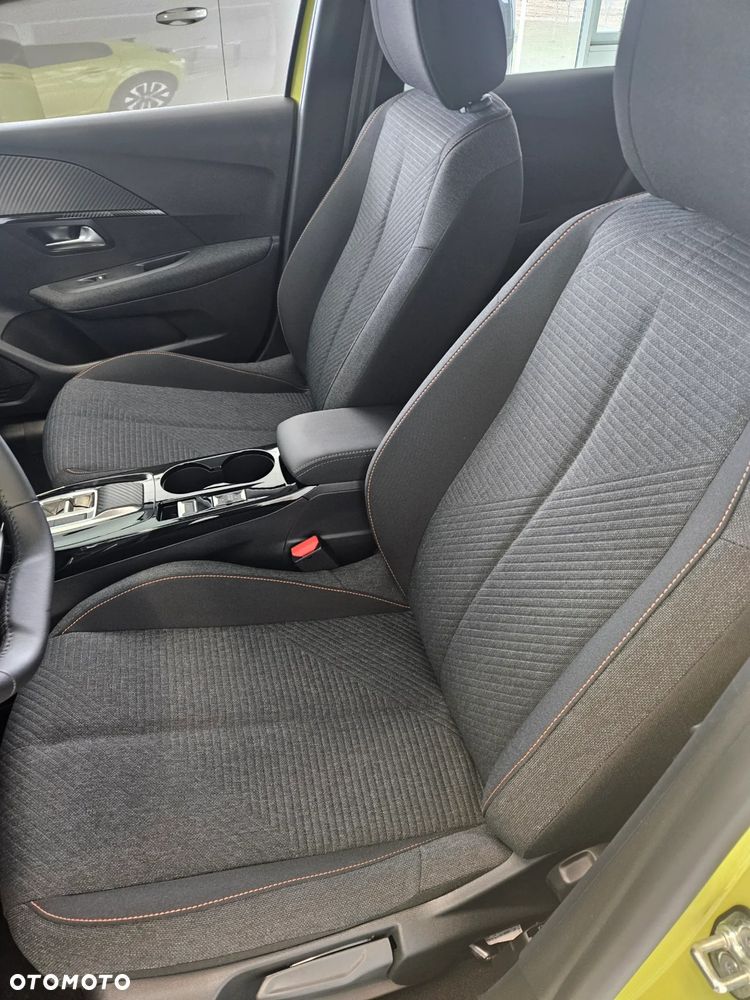 Peugeot 208 1.2 mHEV Business - 7