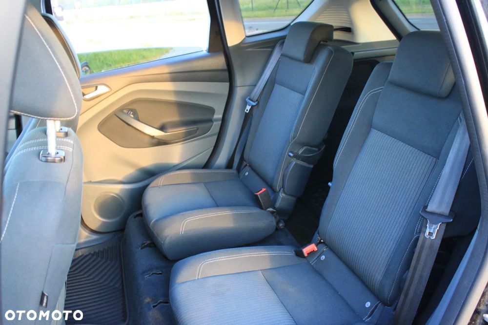 Ford C-MAX - 16