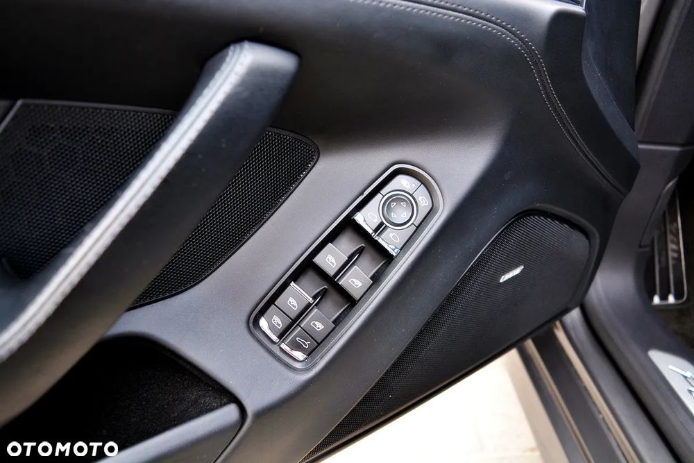 Porsche Panamera GTS - 23