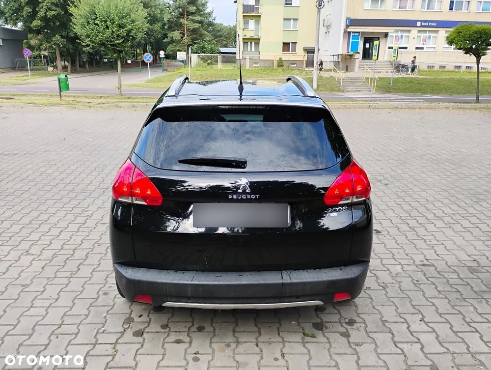 Peugeot 2008 1.6 e-HDi Allure S&S - 25