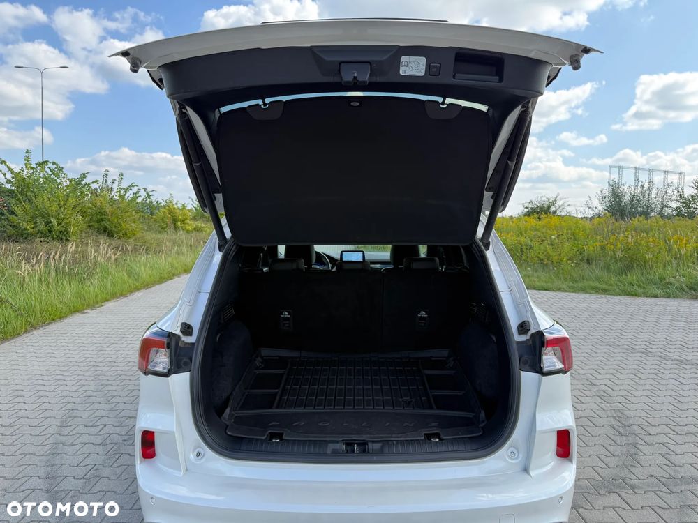 Ford Kuga 2.5P PHEV FWD ST-Line - 16