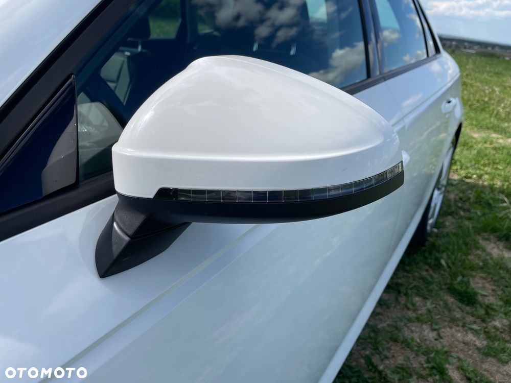 Audi A4 Limousine - 23