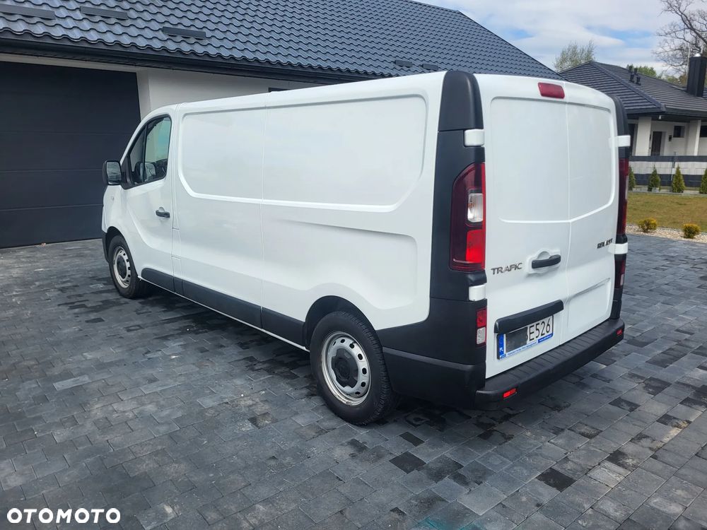 Renault Trafic - 6