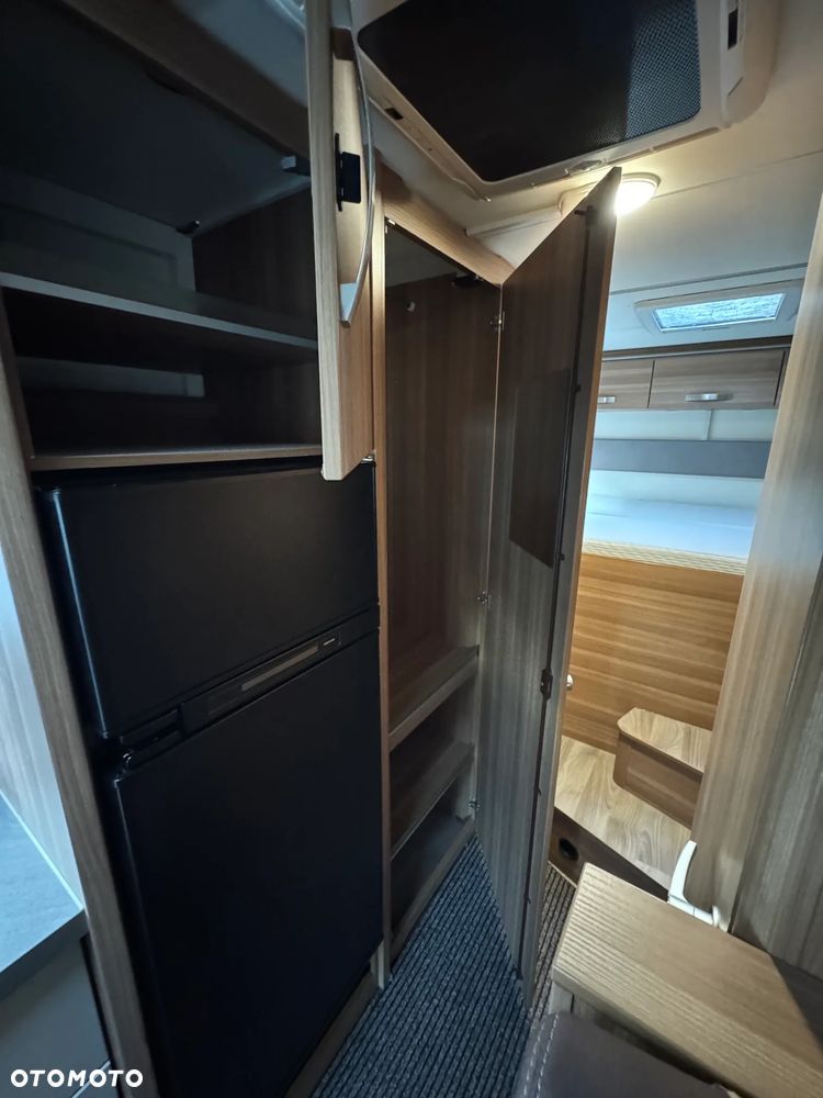 Fiat Kamper Alkowa  6 osobowy Fiat Ducato Weinsberg Cara Home 2018 - 20