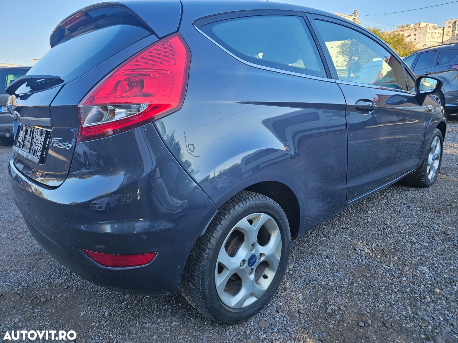 Ford Fiesta 1.4i Titanium - 4