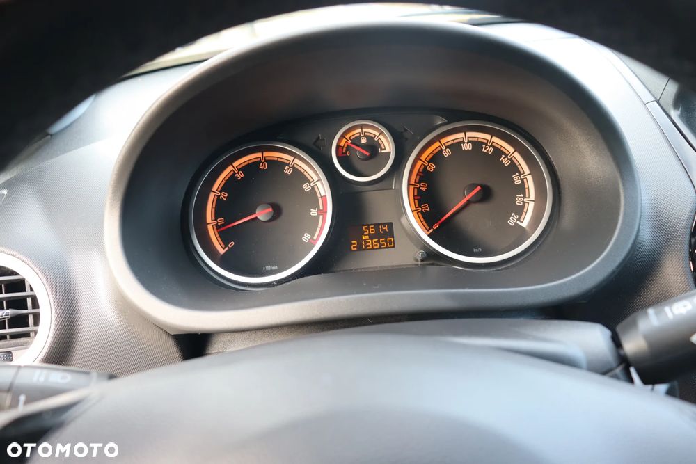 Opel Corsa - 18