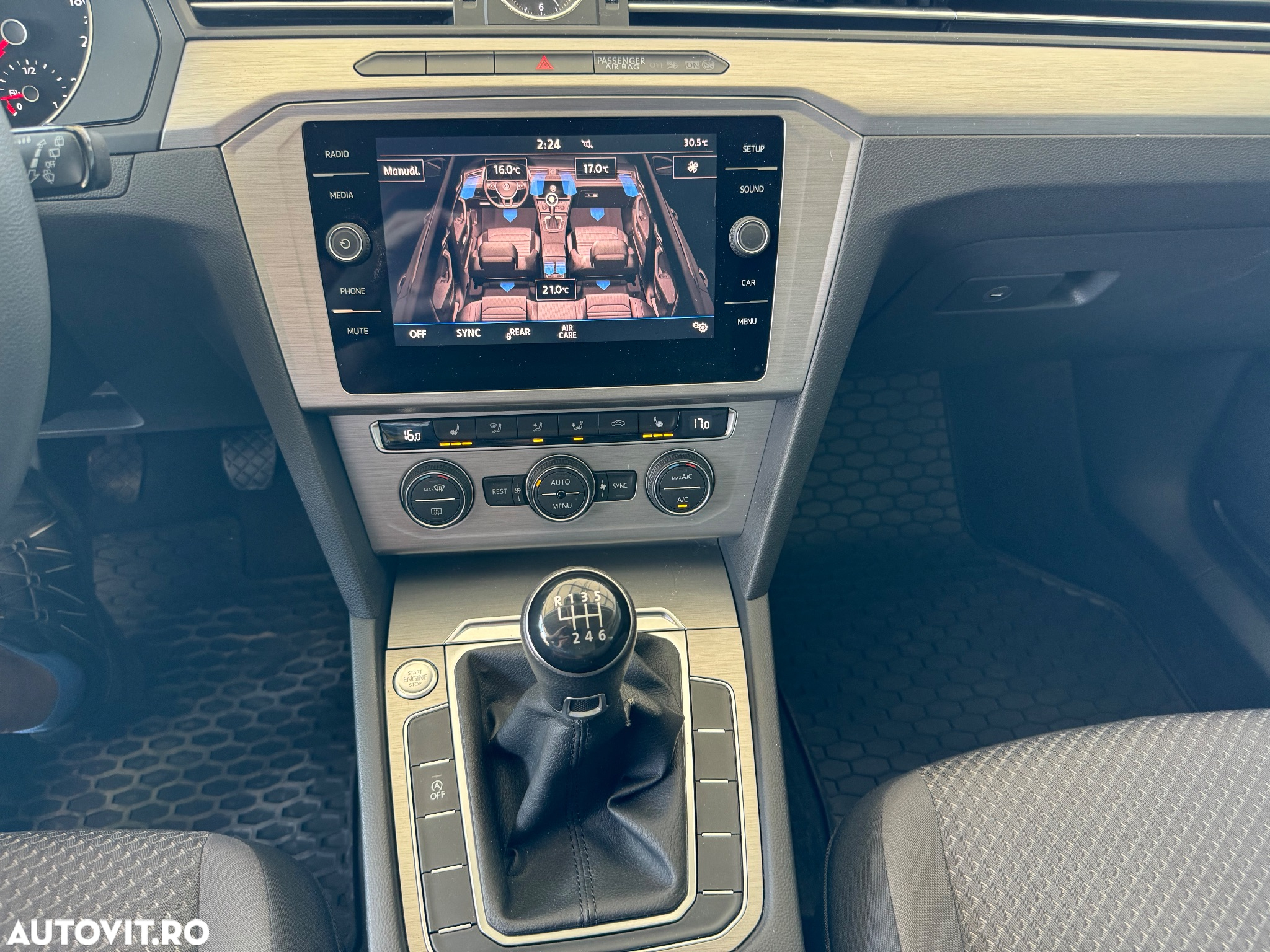 Volkswagen Passat - 5