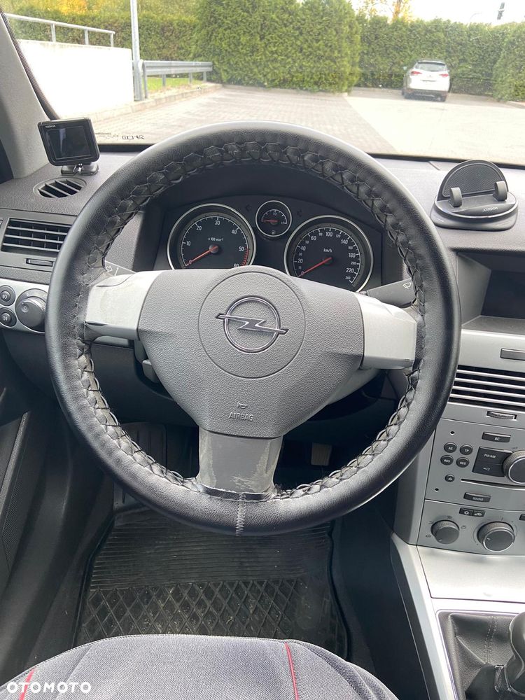 Opel Astra - 10