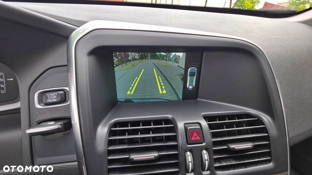 Volvo XC 60 D4 Geartronic Summum - 36