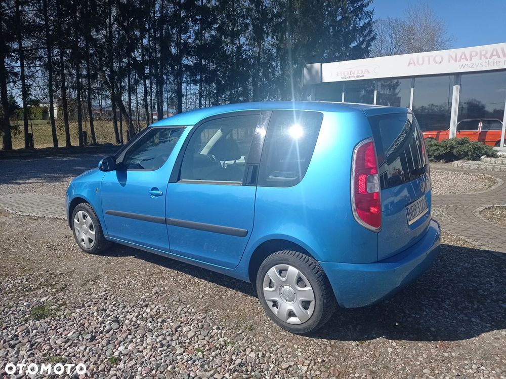 Skoda Roomster 1.6 16V Style - 4