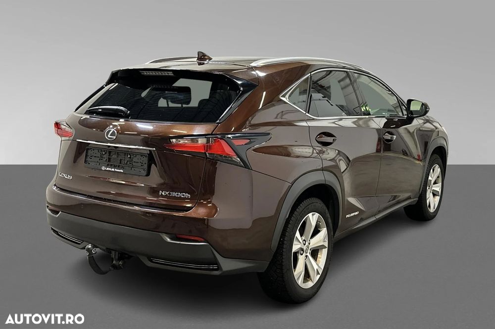 Lexus Seria NX 300h E-FOUR Luxury Line - 2