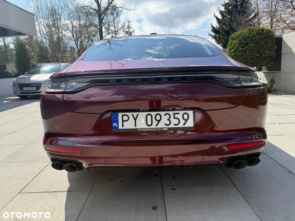 Porsche Panamera 4 E-Hybrid Platinum Edition - 8