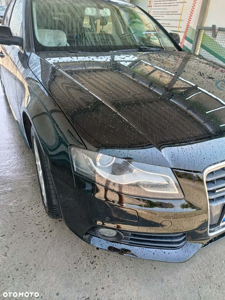 Audi A4 Avant 2.0 TDI Quattro - 10