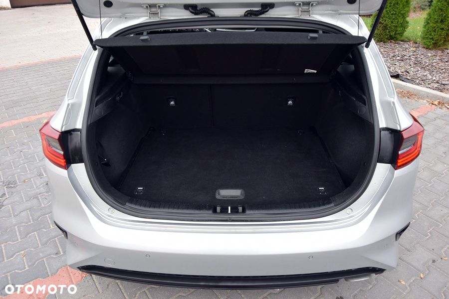 Kia Ceed - 7