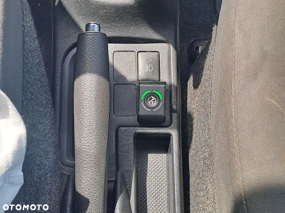 Toyota Yaris 1.0 Luna - 10