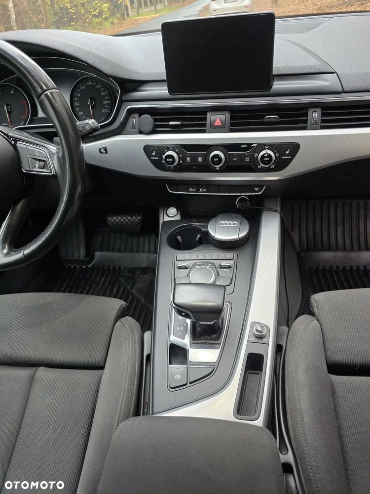 Audi A4 Avant 2.0 TDI S tronic - 13