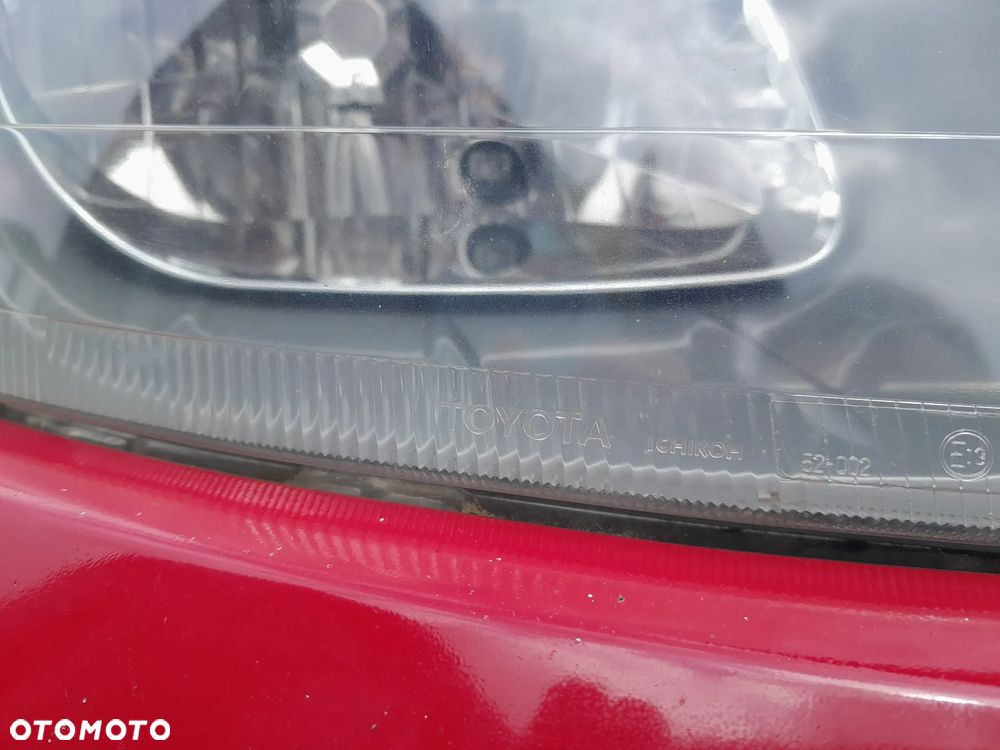 Lampa przednia prawa TOYOTA Yaris I 99-03r. - 5