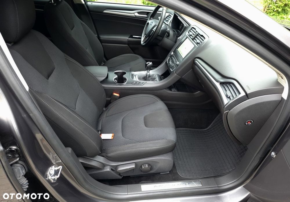 Ford Mondeo 2.0 TDCi Titanium - 8