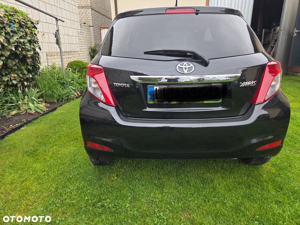 Toyota Yaris 1.33 VVT-i - 4