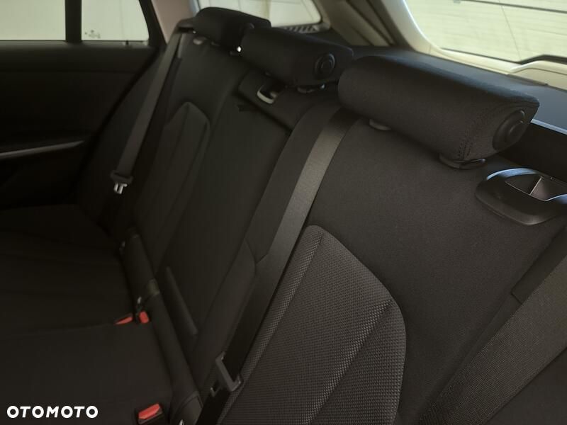 BMW Seria 3 - 18