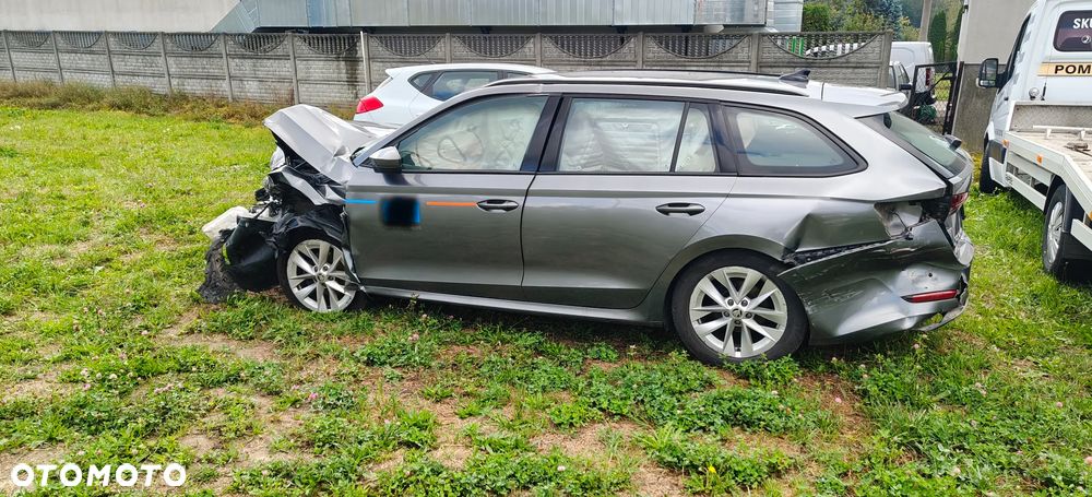 Skoda Octavia 1.5 TSI ACT Ambition - 4