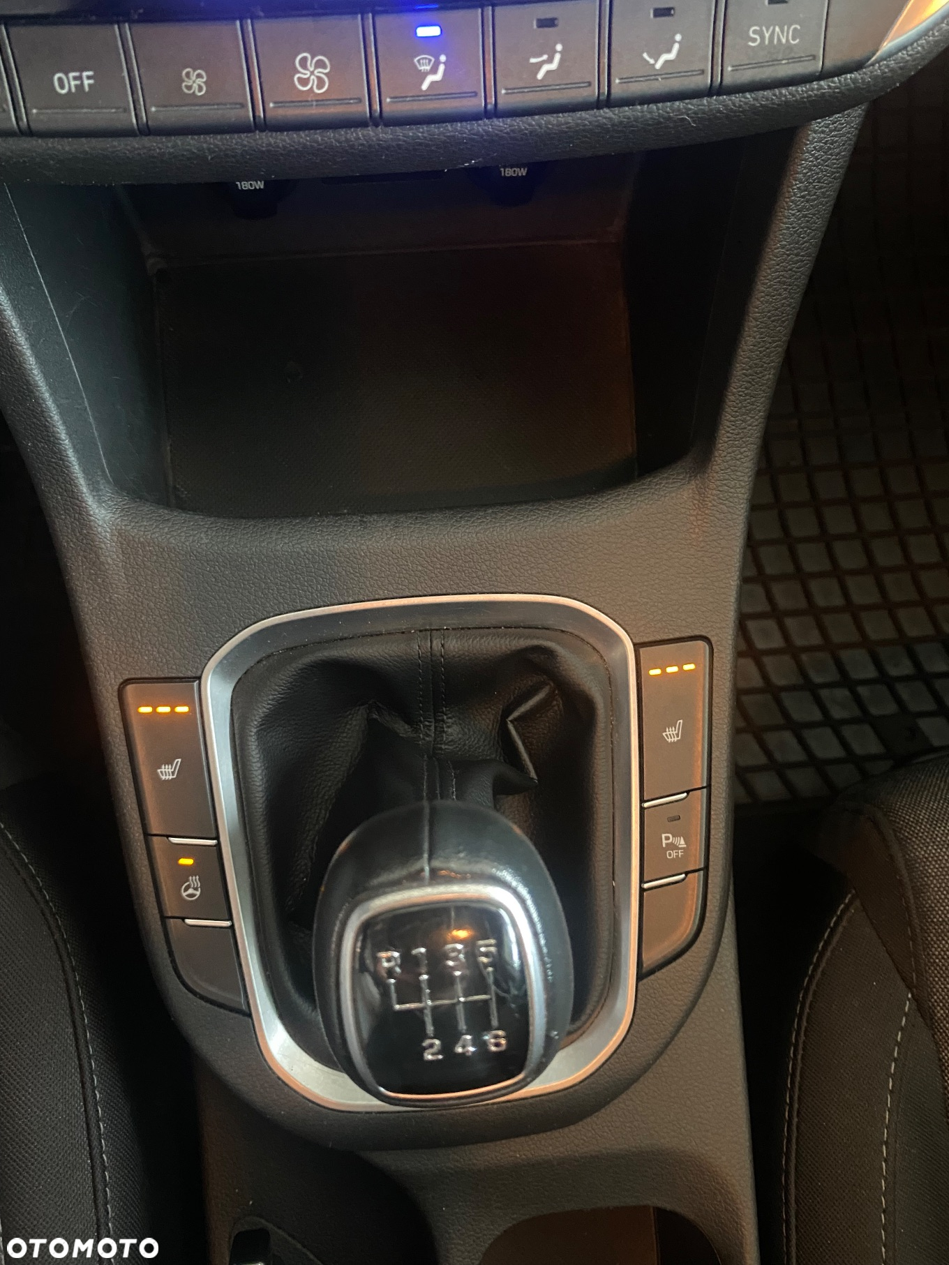 Hyundai i30 1.5 DPI Comfort - 10