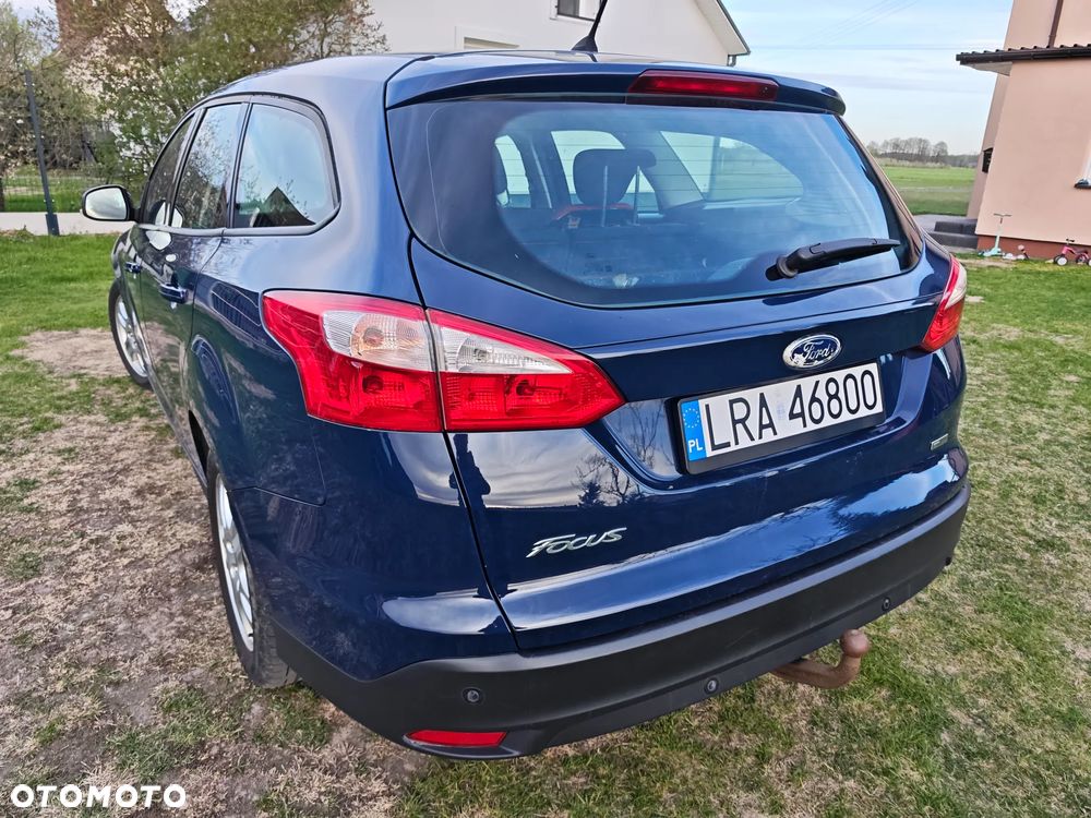 Ford Focus 1.6 TDCi DPF SYNC Edition - 5