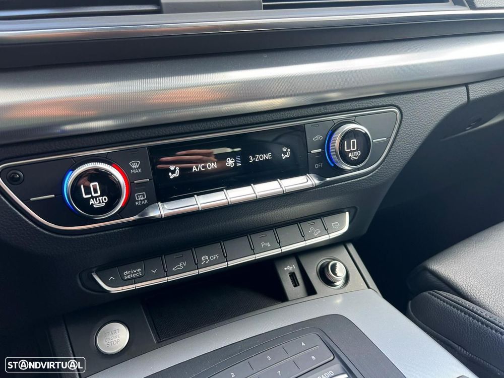 Audi Q5 50 TFSIe quattro S tronic - 11