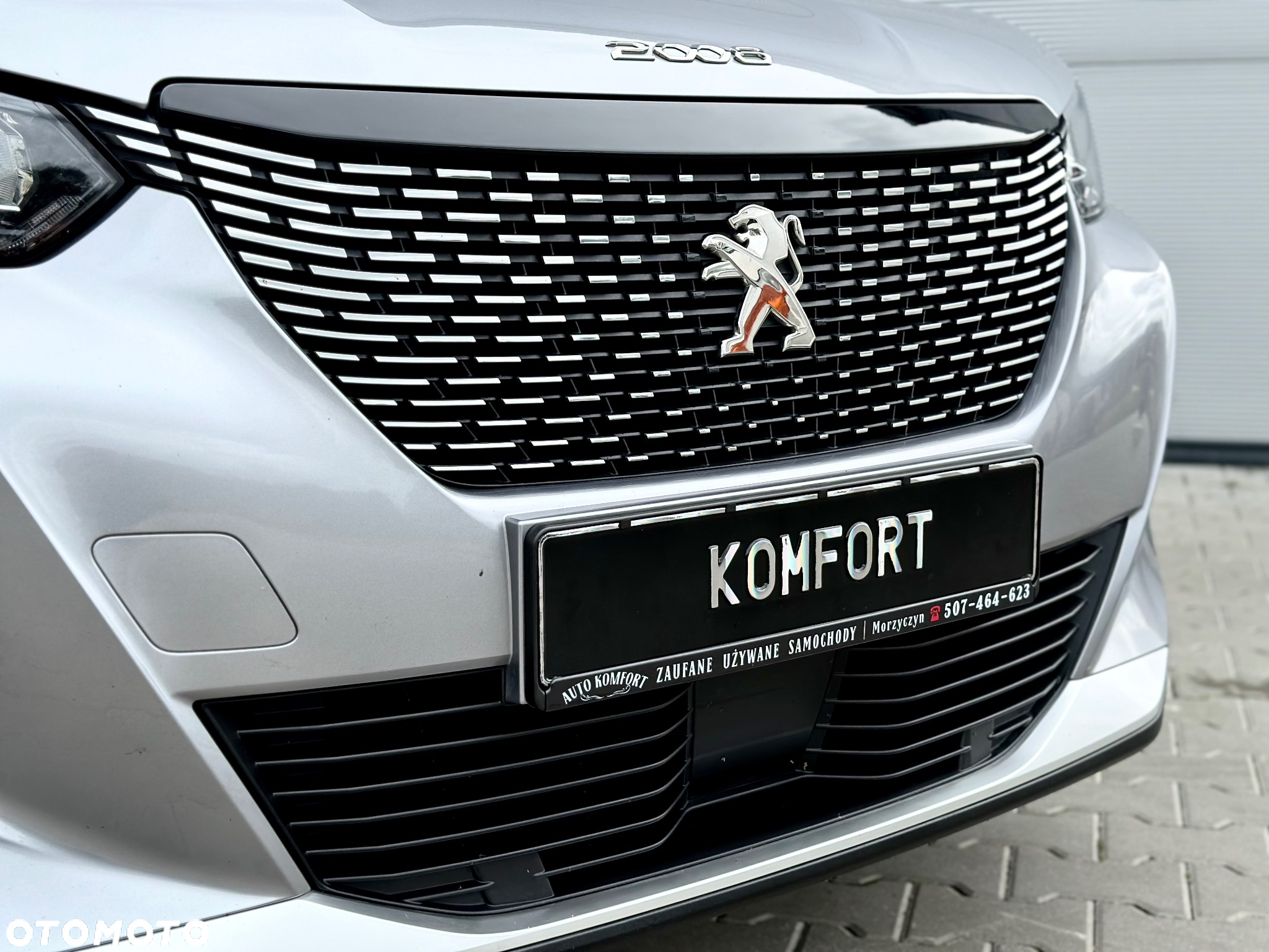Peugeot 2008 1.5 BlueHDi Allure S&S EAT8 - 12