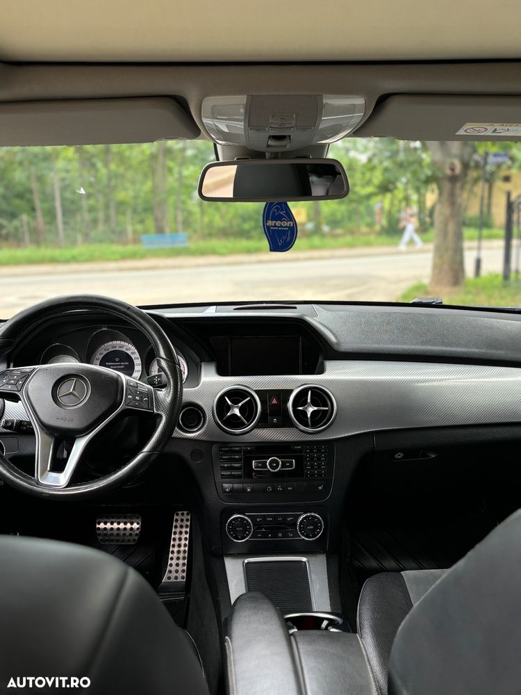 Mercedes-Benz GLK - 7