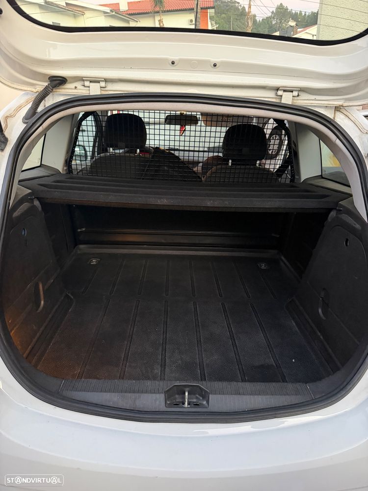 Opel Corsa - 8