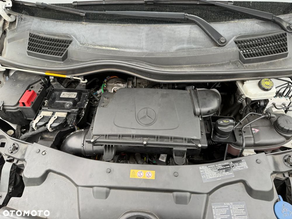 Mercedes-Benz VITO - 13