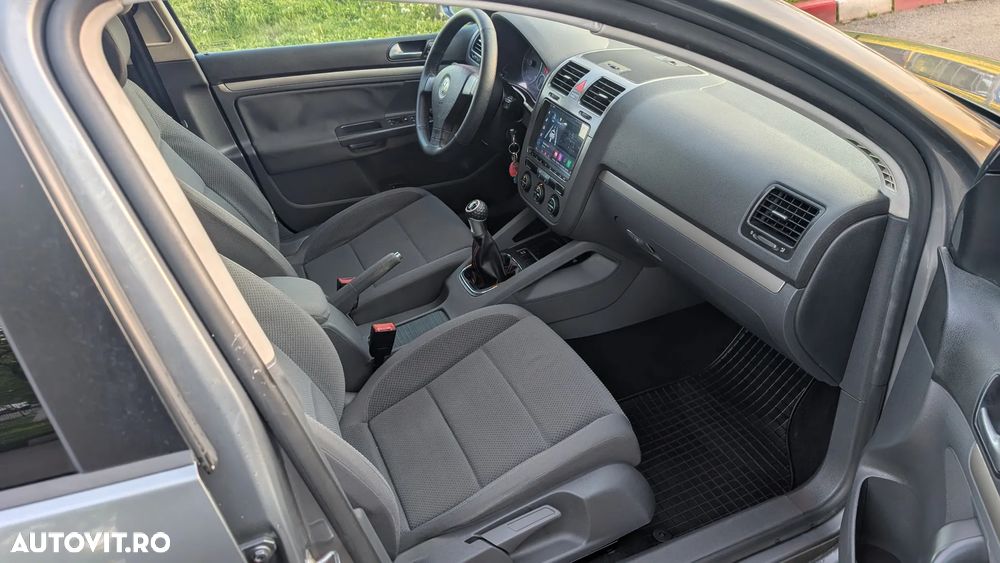 Volkswagen Golf 1.9 TDI Comfortline - 9