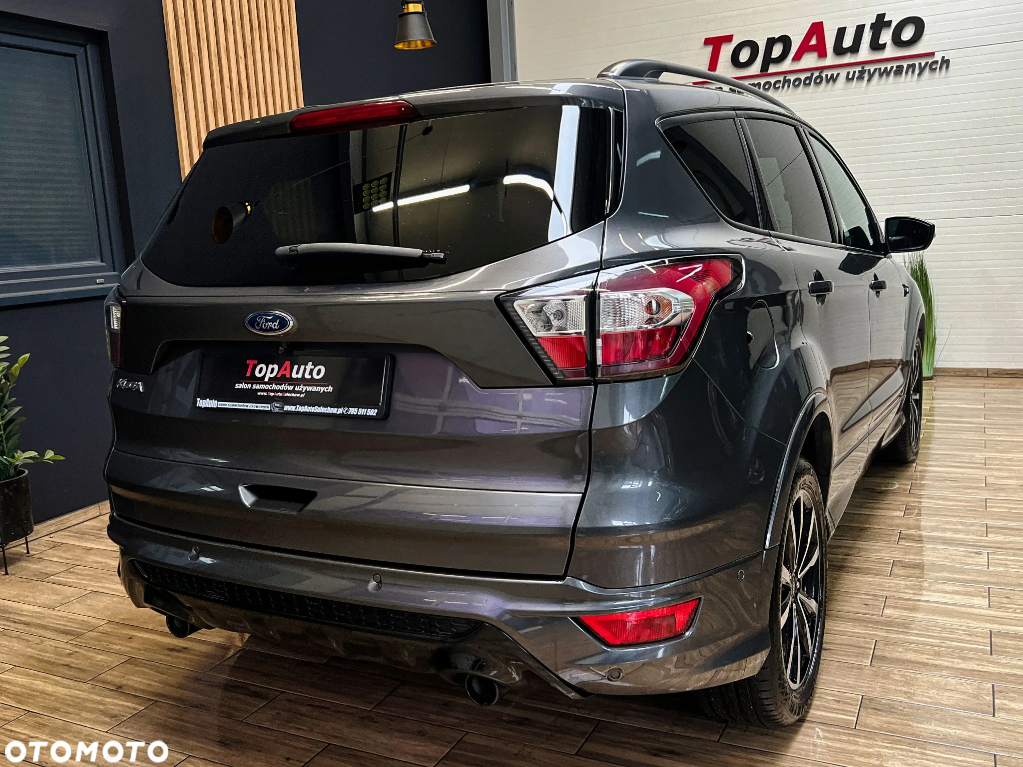 Ford Kuga 2.0 TDCi 2x4 ST-Line - 8