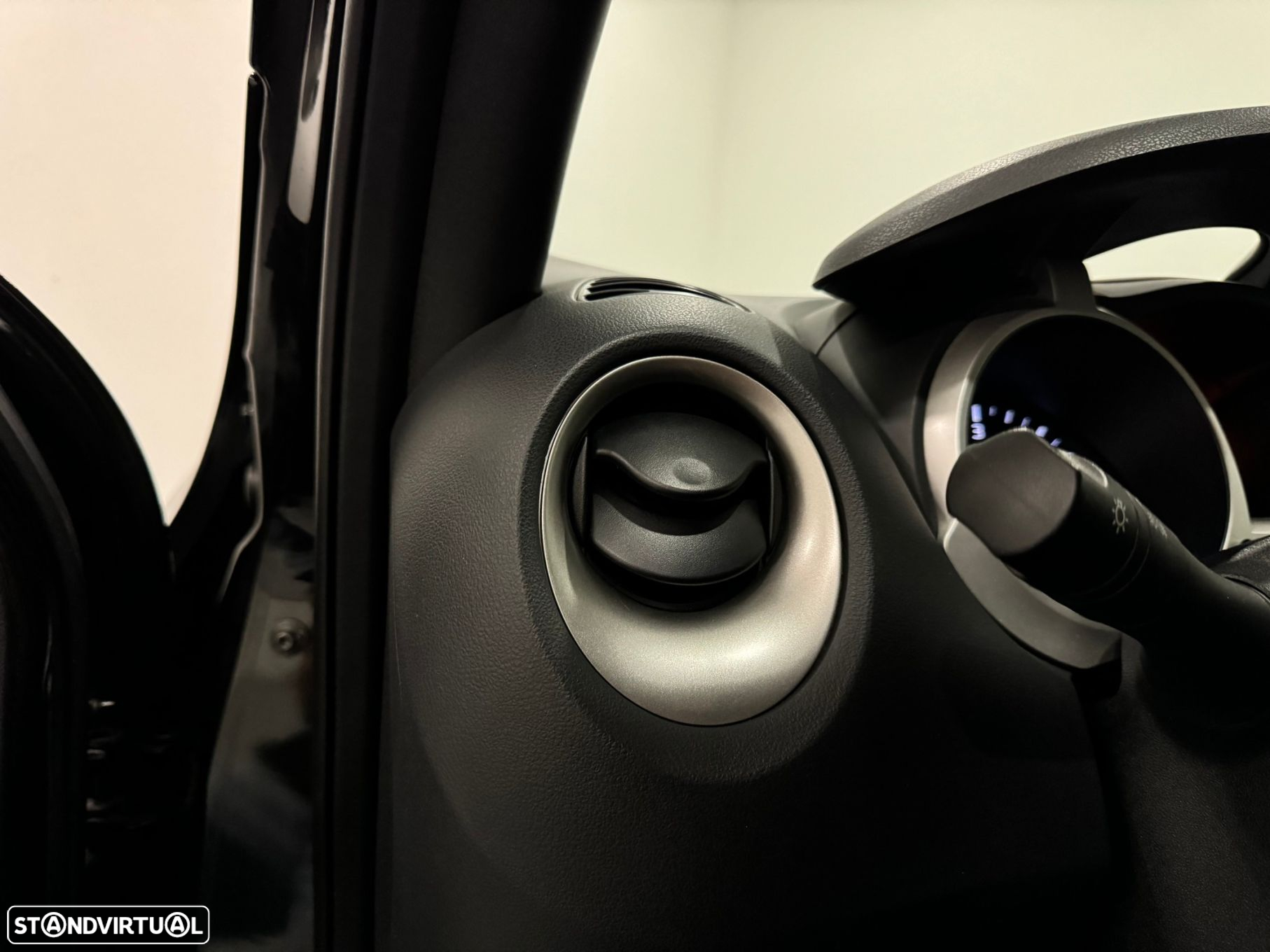 Nissan Juke 1.5 dCi N-Connecta - 46