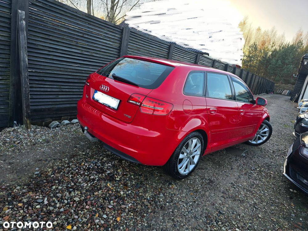 Audi A3 Sportback - 6