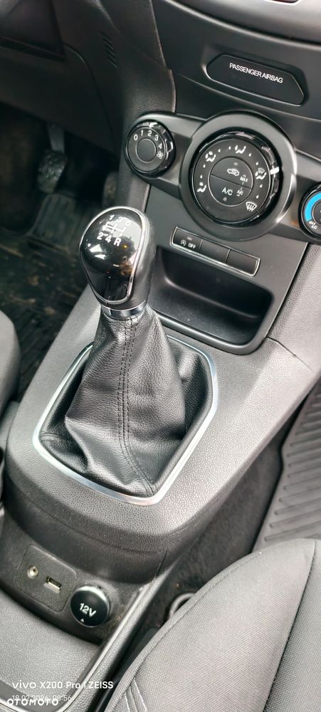 Ford Fiesta - 11
