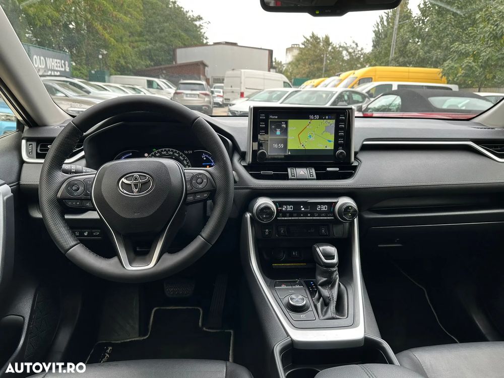 Toyota RAV4 - 23