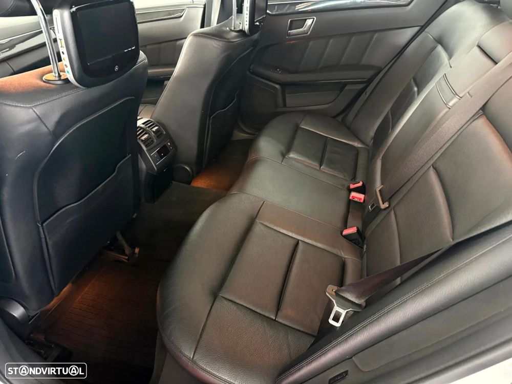 Mercedes-Benz E 250 CDi Elegance BlueEfficiency Auto. - 16