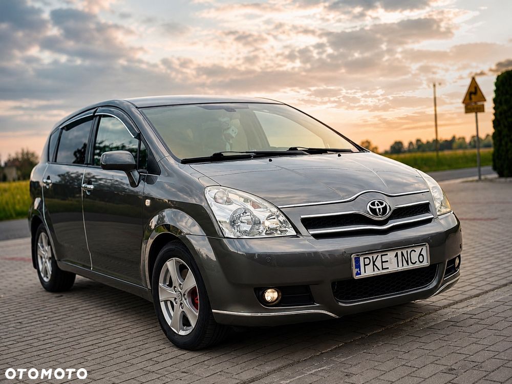 Toyota Corolla 2.0 D-4D Premium - 2