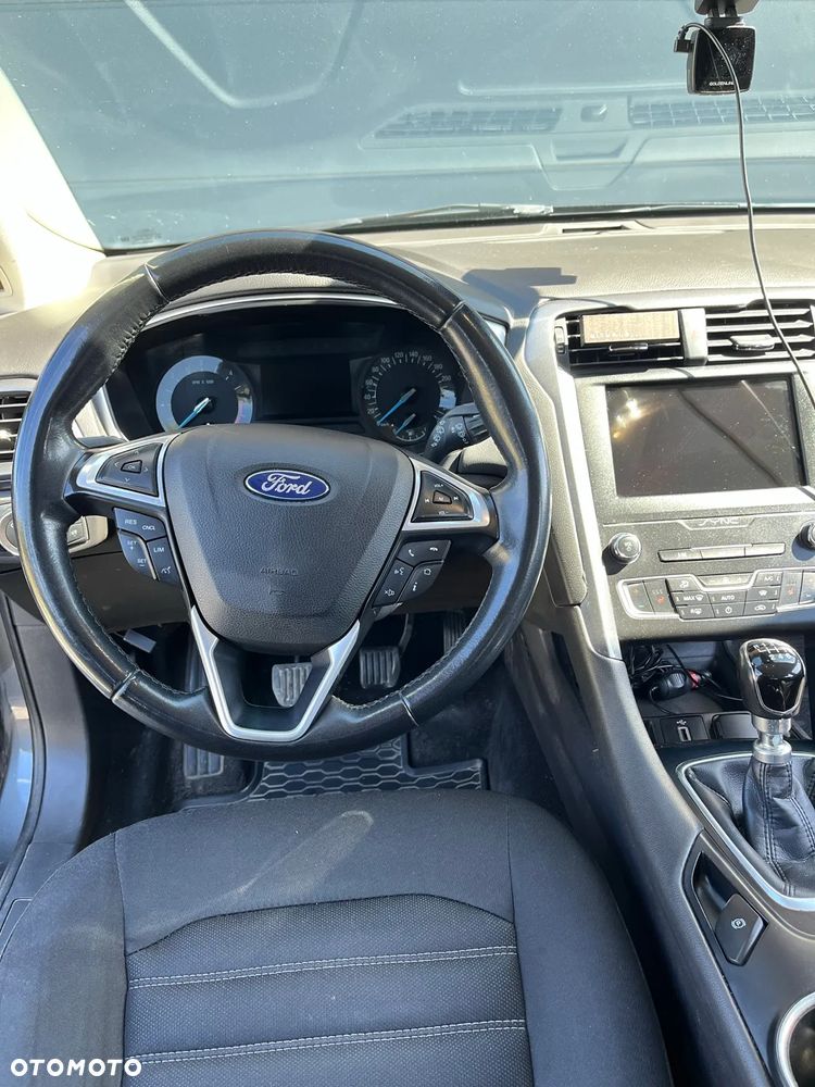 Ford Mondeo 2.0 TDCi Edition - 10