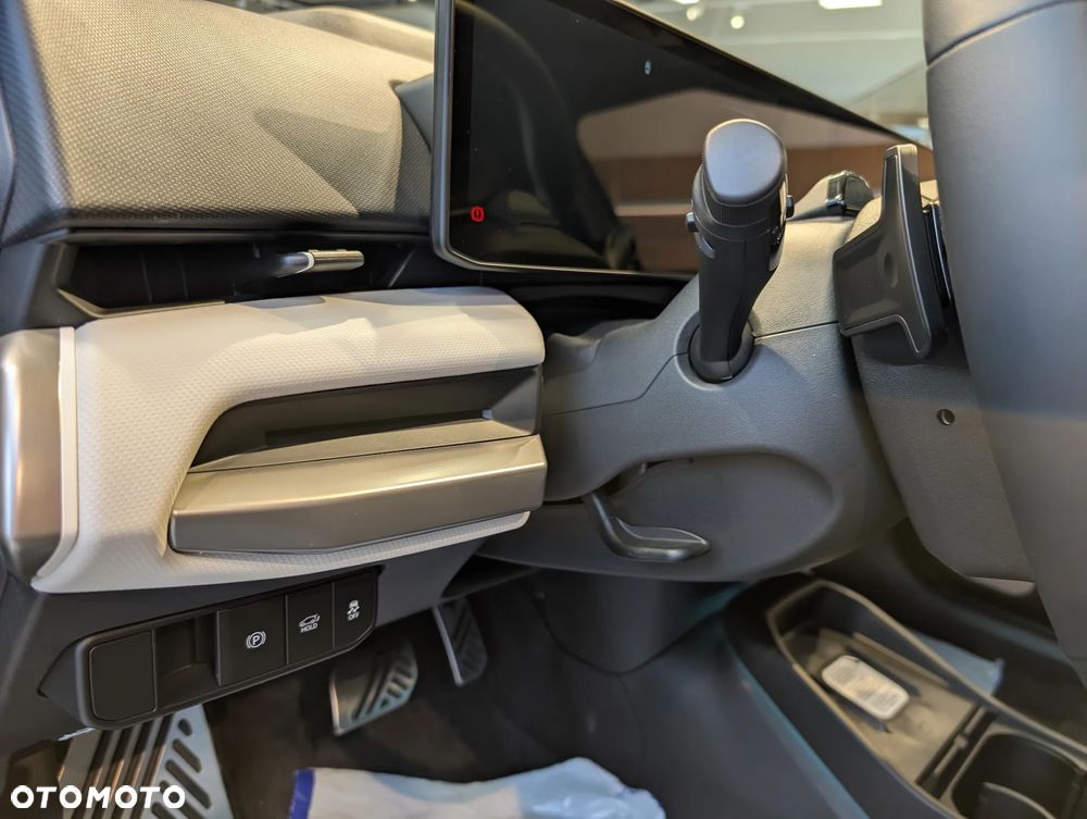 Kia EV4 81.4kWh GT-Line - 12