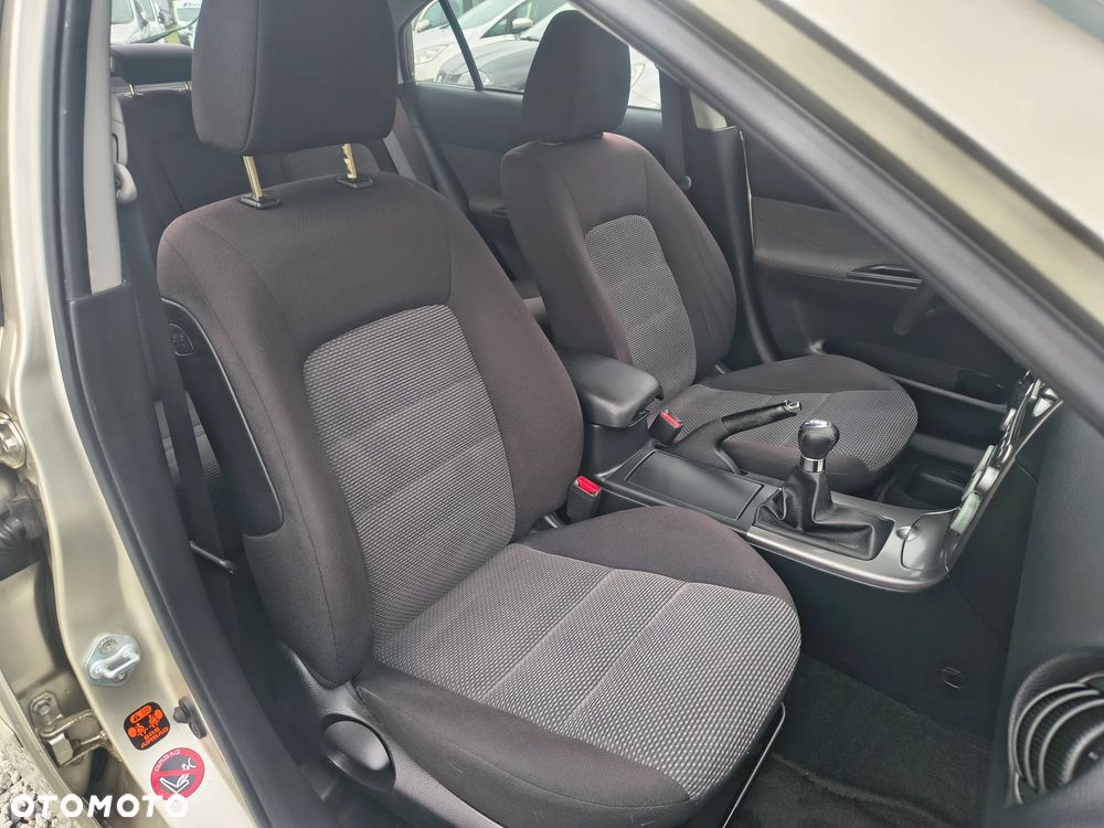 Mazda 6 Sport 1.8 Comfort - 28