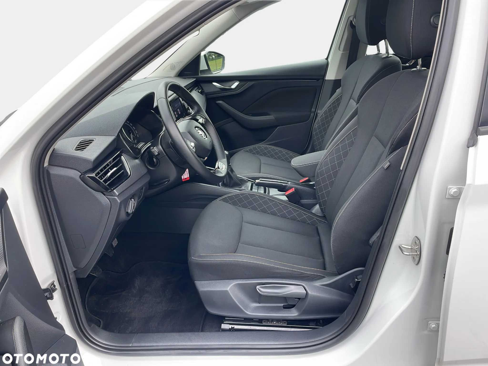 Skoda Kamiq 1.0 TSI Ambition - 4