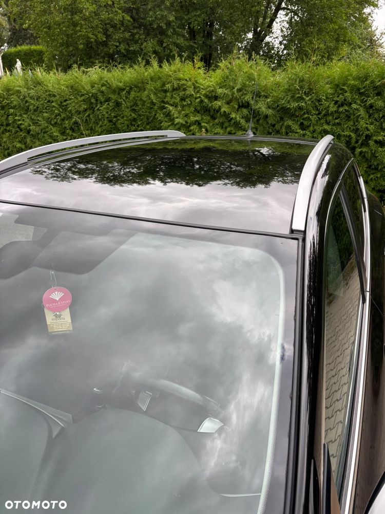 Nissan Qashqai 1.5 dCi N-Connecta EU6 - 9