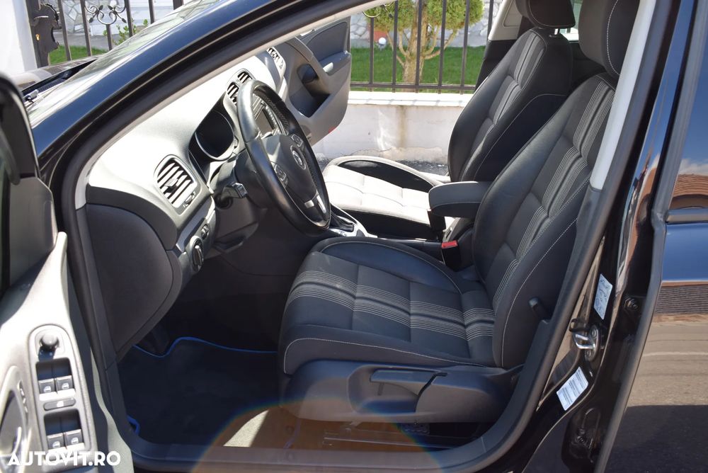 Volkswagen Golf 2.0 TDI DPF DSG MATCH - 6