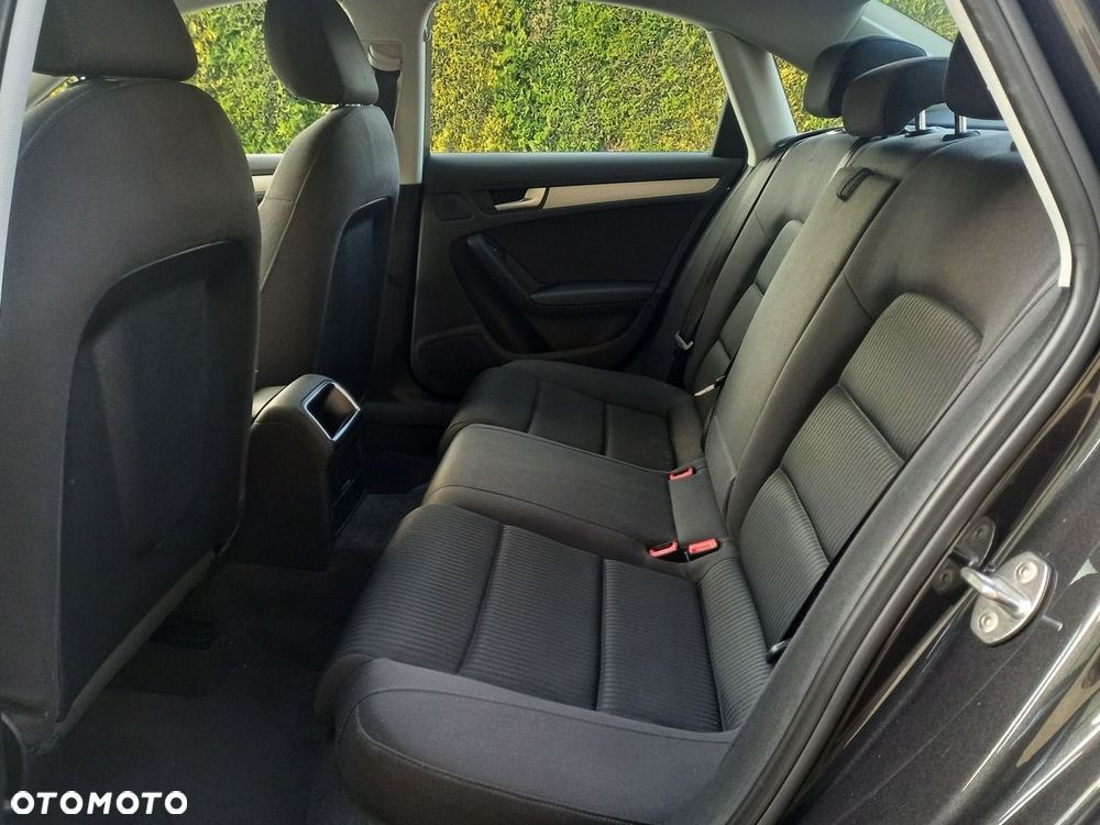 Audi A4 Limousine 2.0 TDI ultra DPF Attraction - 26