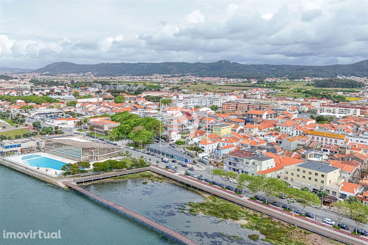 Apartamento T2 no Centro de Esposende com Vista Mar - Grande imagem: 4/28