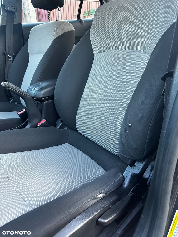 Chevrolet Cruze - 15